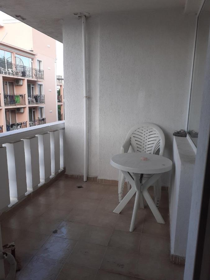 Апартамент Полюси 1 Sunny Beach Exterior foto